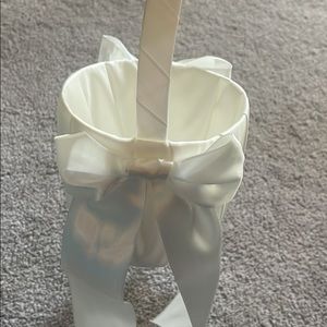 Flower girl Basket. White. With bows on each side.